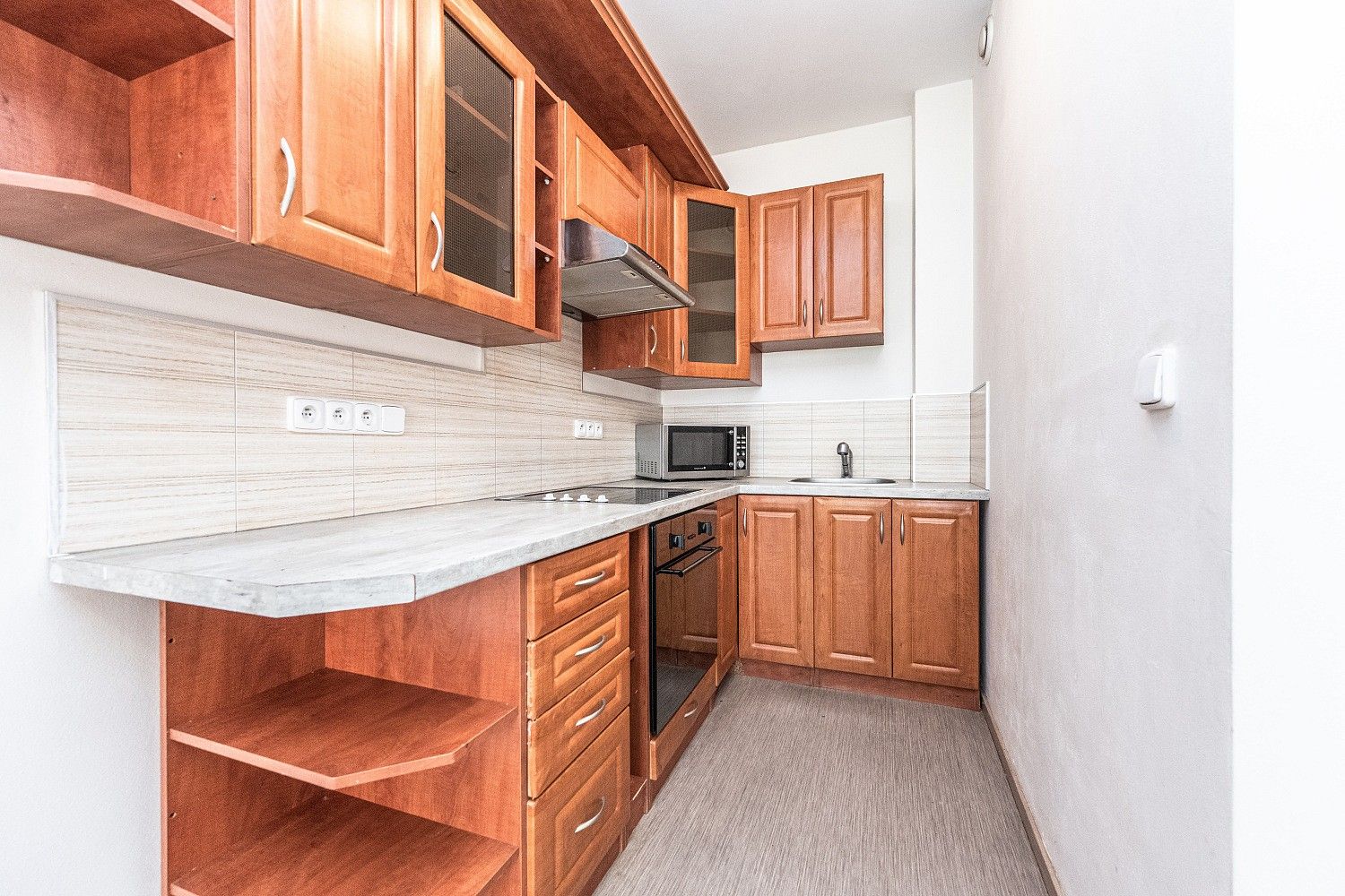 Byt 2+kk · 37 m² · Jindřicha Bubeníčka, Praha 10 - Uhříněves - 4