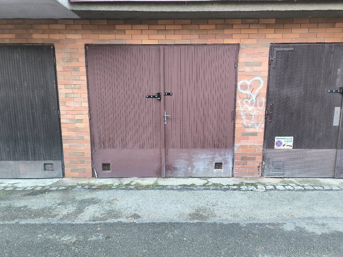 Garáže, Kyšice, 330 01