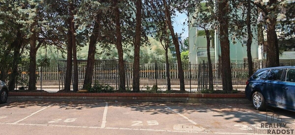 Prodej byt - 987 66, Zahraničí