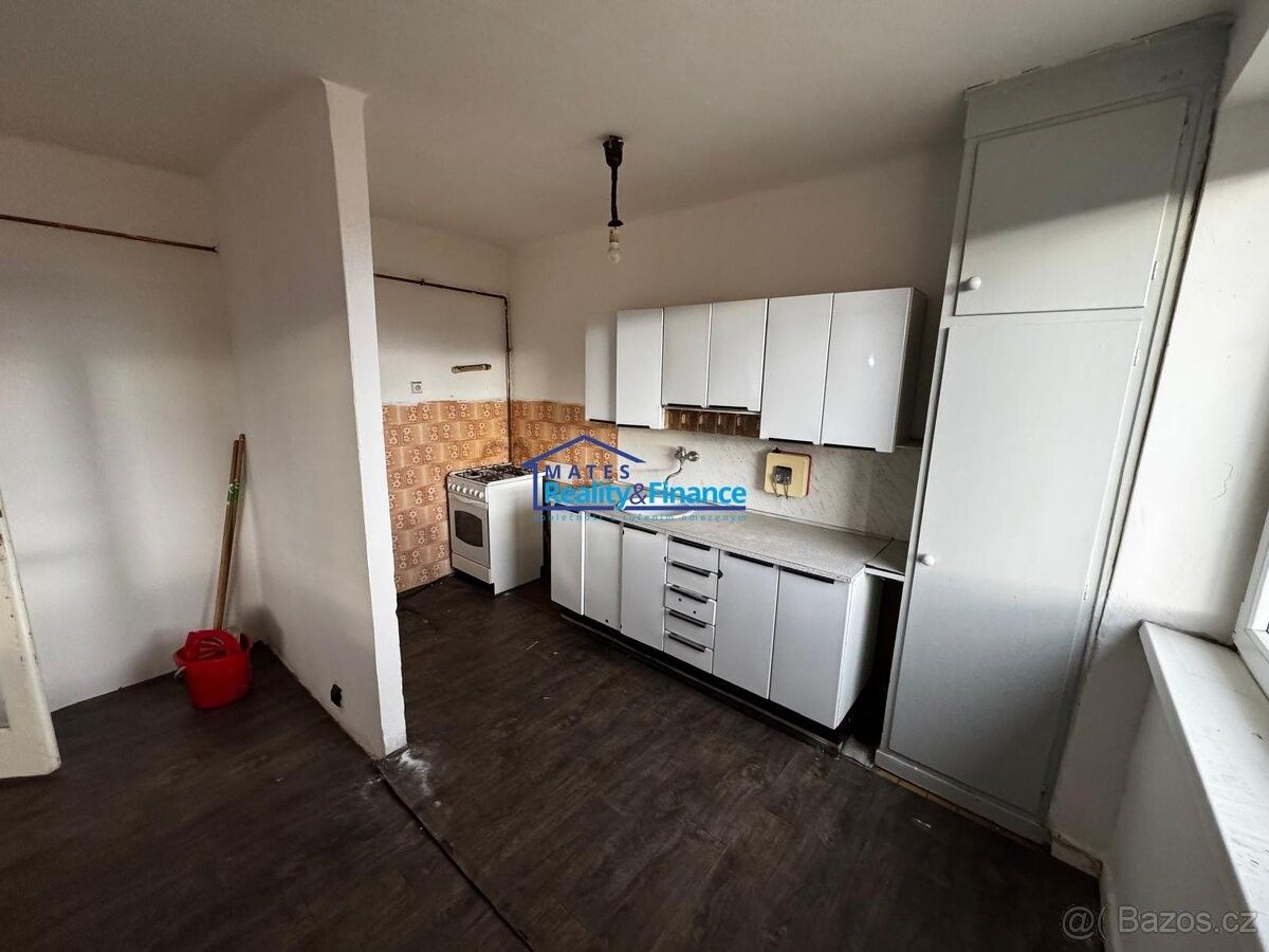 Byty, Bečov, 434 01