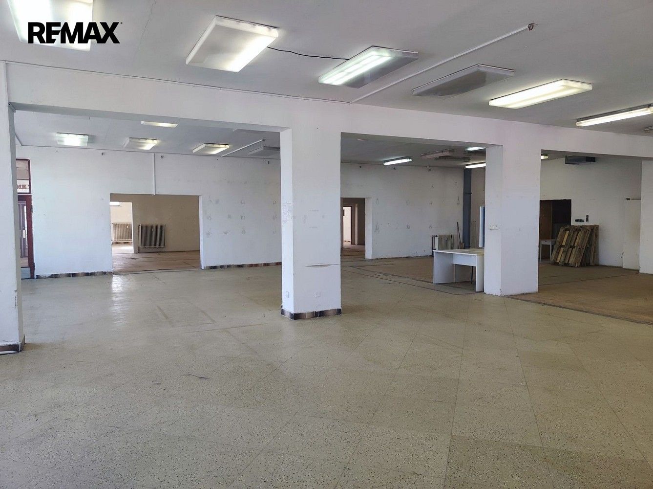 Pronájem obchodní prostory - Slatiňany, okres Chrudim, Pardubický kraj, 556 m² - 2
