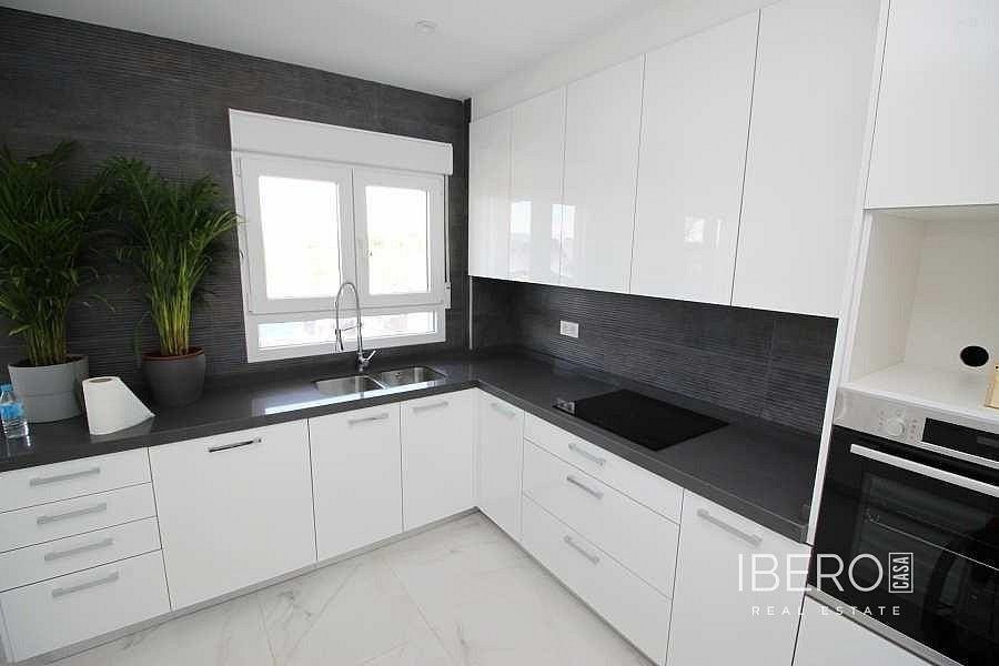 Prodej rodinný dům - Pinoso, ES, 195 m² - 5
