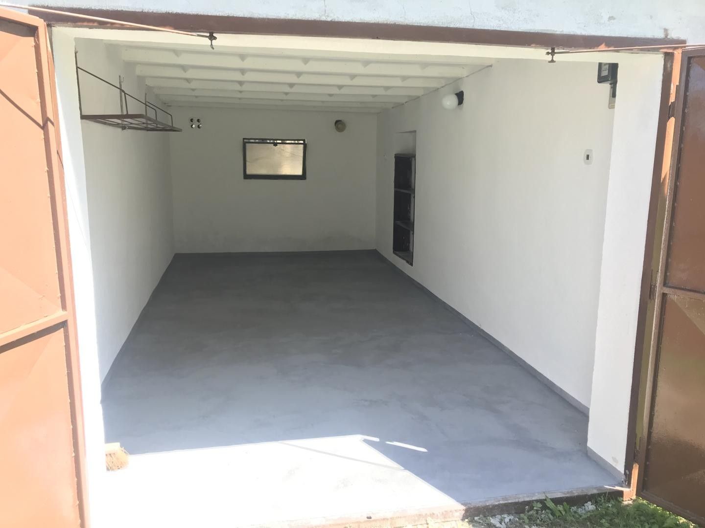 Garáže, Pohorská, Kaplice, 20 m² - 1