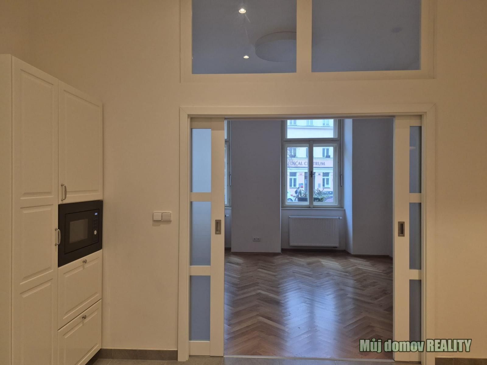 Pronájem byt 2+1 - Pštrossova, Praha, 75 m²