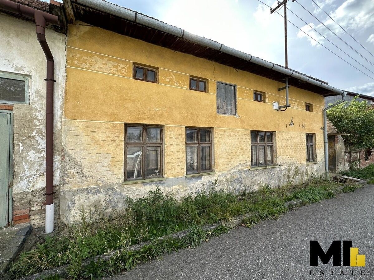 Rodinné domy, Morkovice-Slížany, 768 33 - 2