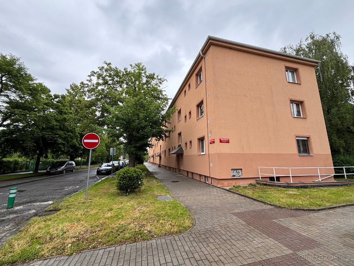 Byty, České Budějovice, 370 04