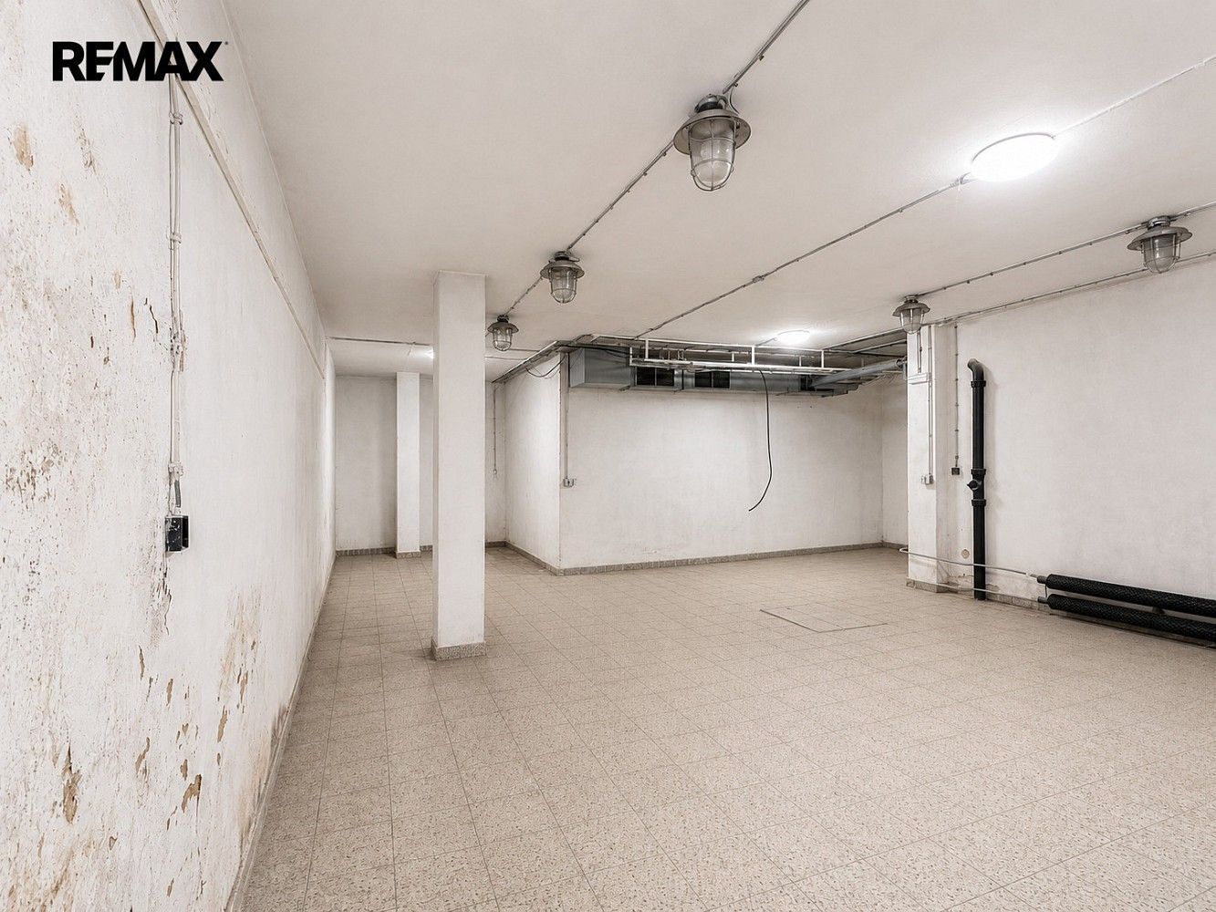 Pronájem sklad - Plzeň - Bolevec, okres Plzeň-město, Plzeňský kraj, 215 m² - 5