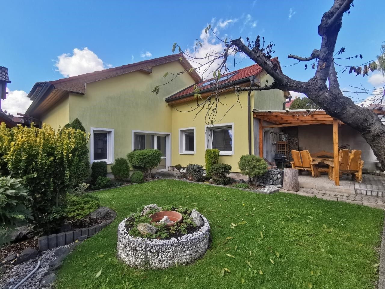 Prodej dům - Kačice, 300 m²