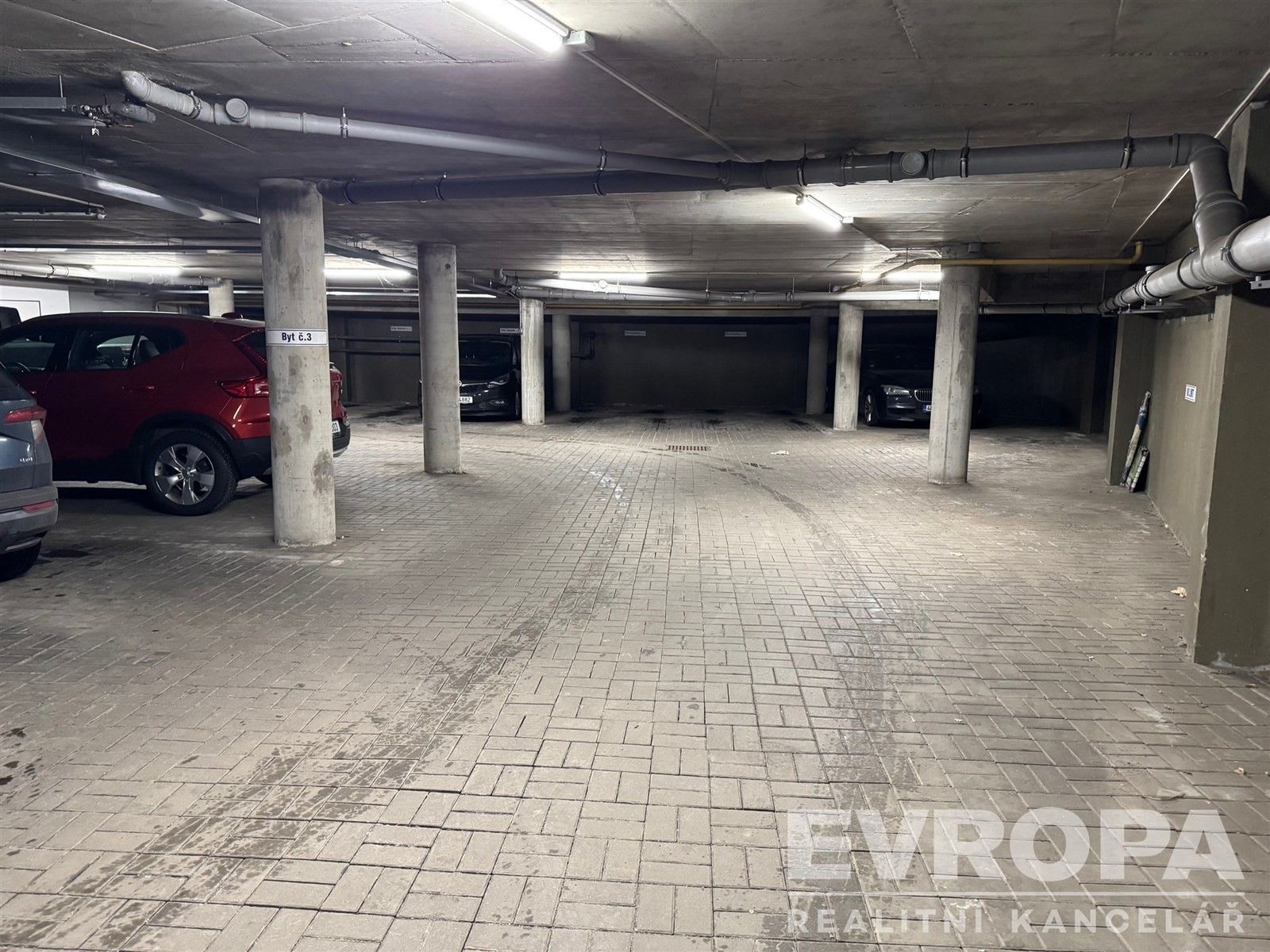 Garáže, Komenského 4847, Jablonec nad Nisou, 16 m² - 2