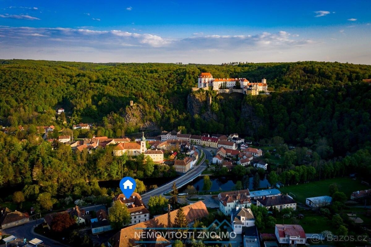 Prodej restaurace - Vranov nad Dyjí, 671 03