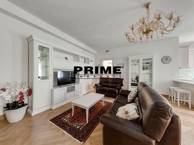 Pronájem byt 3+kk - Italská, Praha, 96 m²