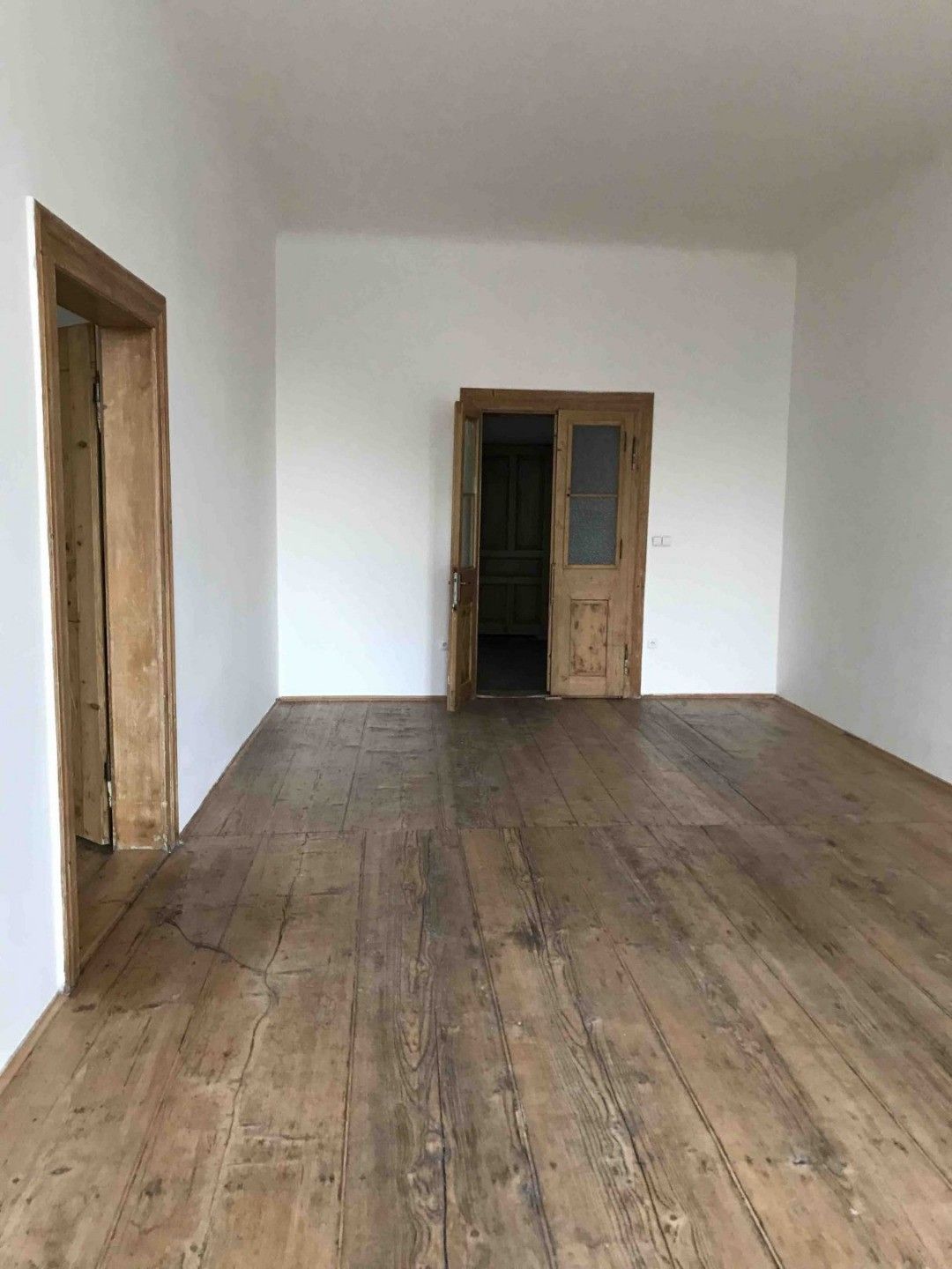 Činžovní dům · 1 321 m² · Velké náměstí, Hradec Králové - 4