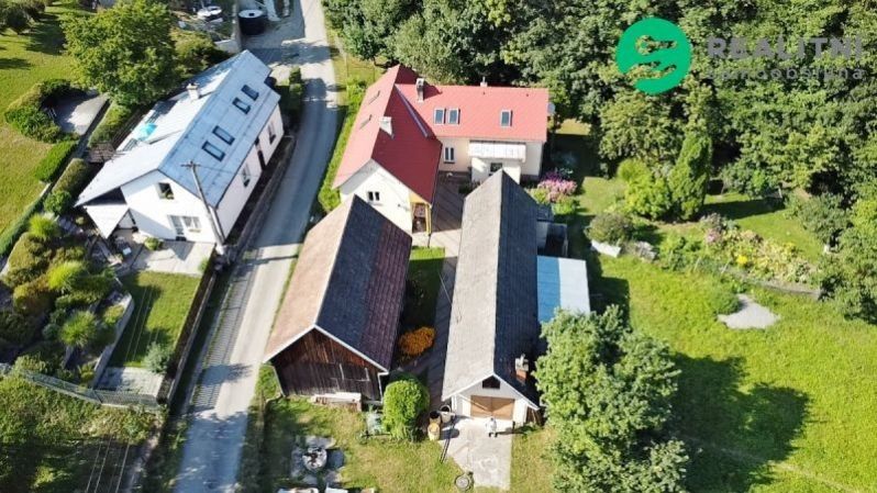 Prodej rodinný dům - Kašava, 170 m²