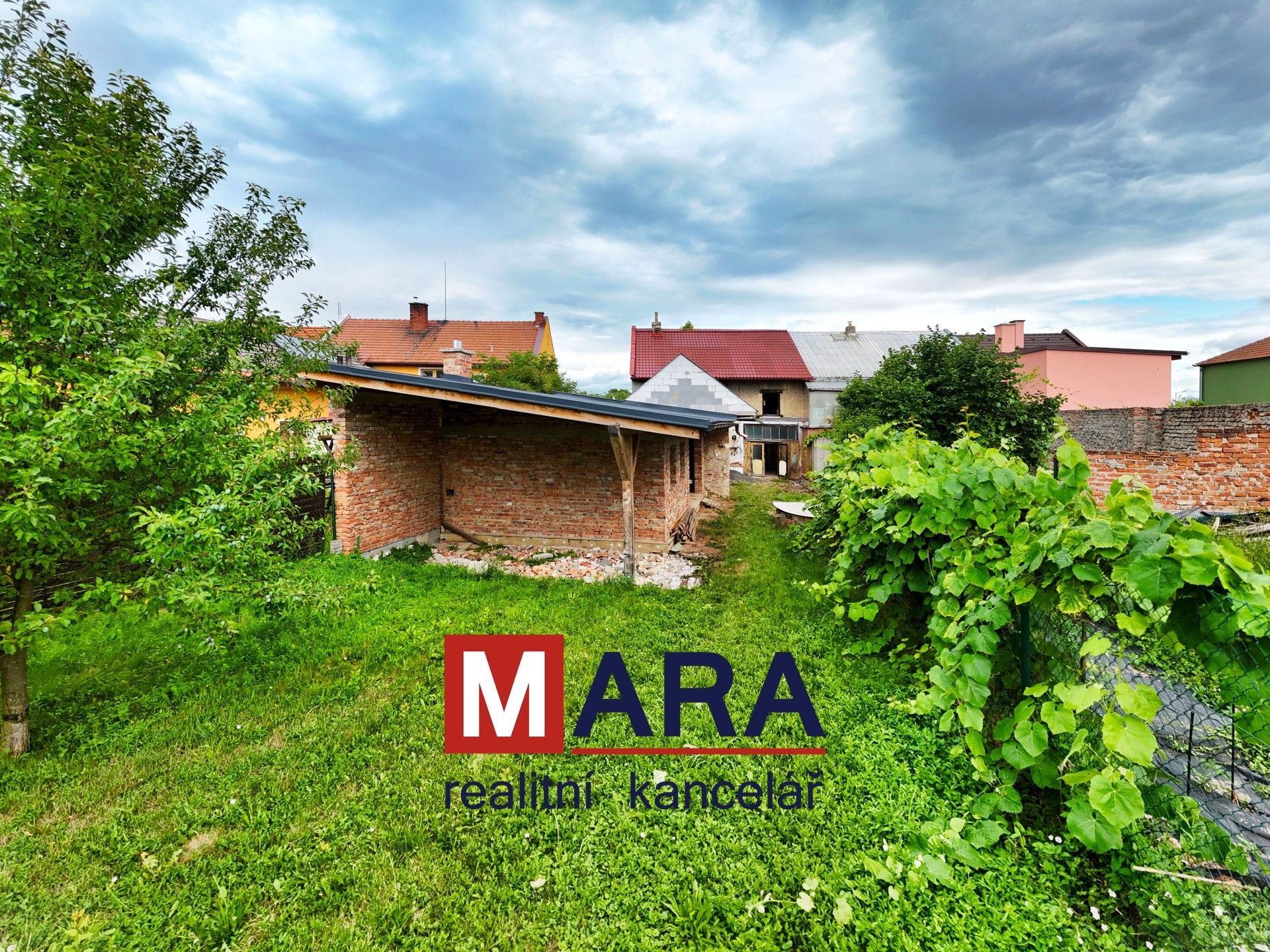 Prodej rodinný dům - Drahlov, Charváty, 172 m²