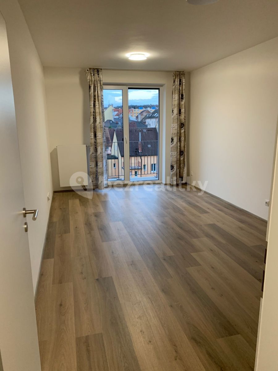 Byt 2+kk · 72 m² · Dílenská, Plzeň - Doubravka, Plzeňský kraj - 4