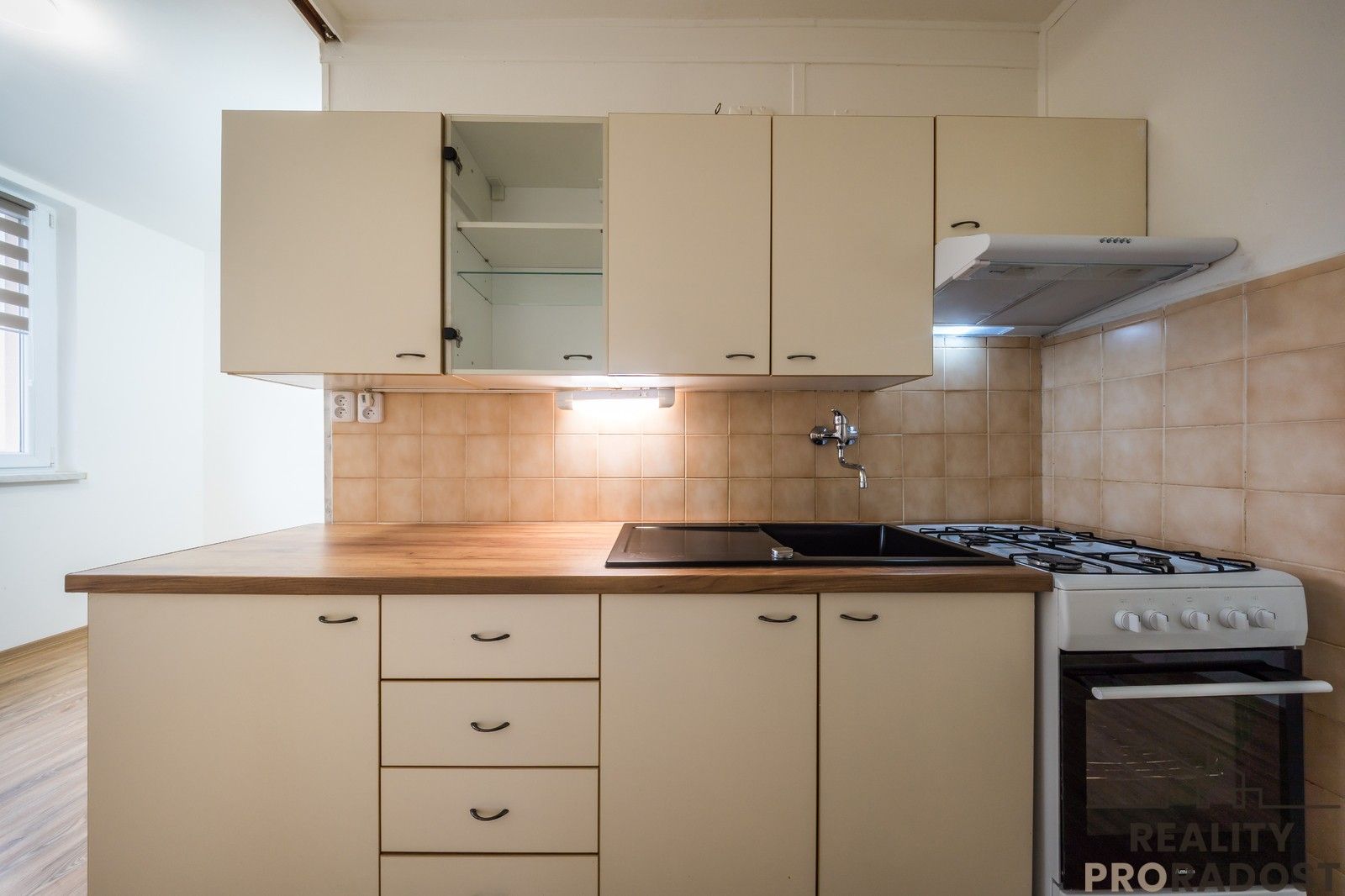 3+1, Hutník 1454, Veselí nad Moravou, 74 m²