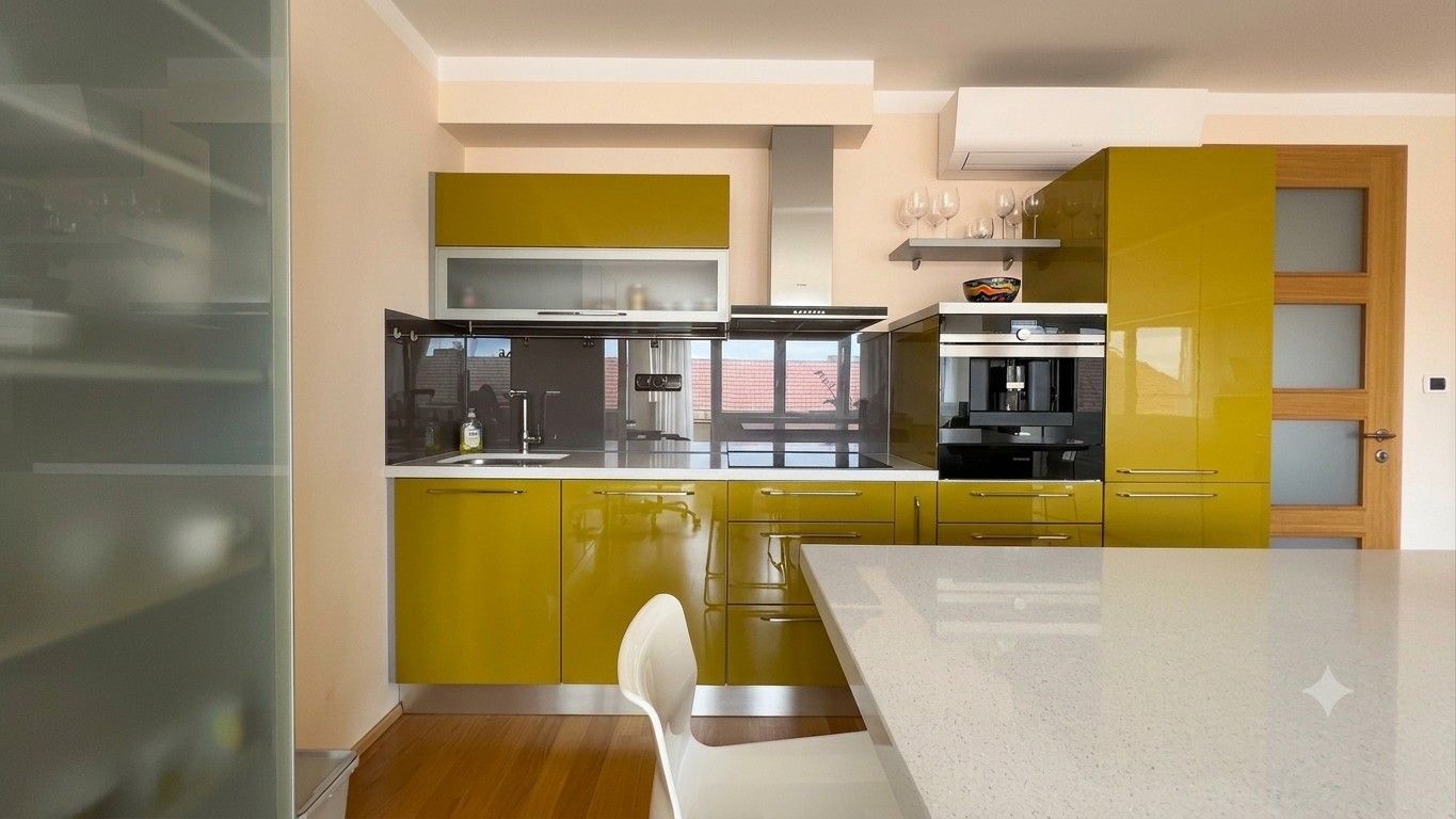 3+kk, Komunardů 1608/20, Praha, 100 m² - 1