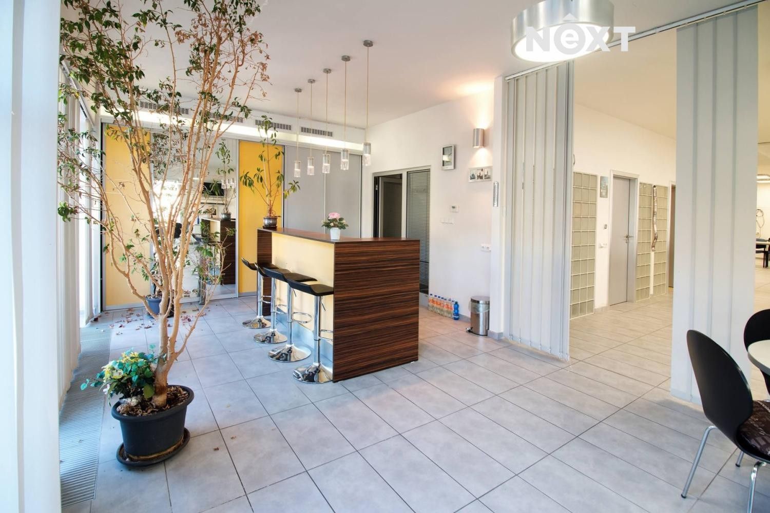 Obchodní prostory · 195 m² · K Dolíčku 245, Pardubice Nové Jesenčany - 3