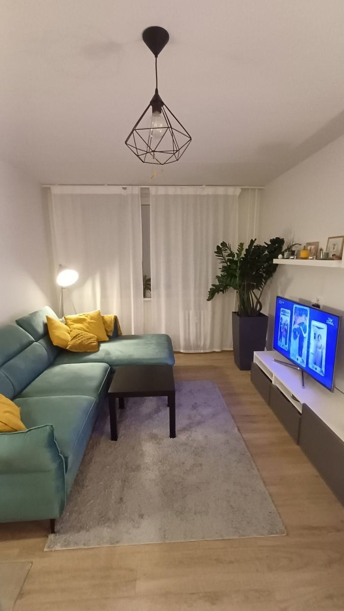 2+kk, Luhovská, Praha - Kobylisy, 43 m² - 1