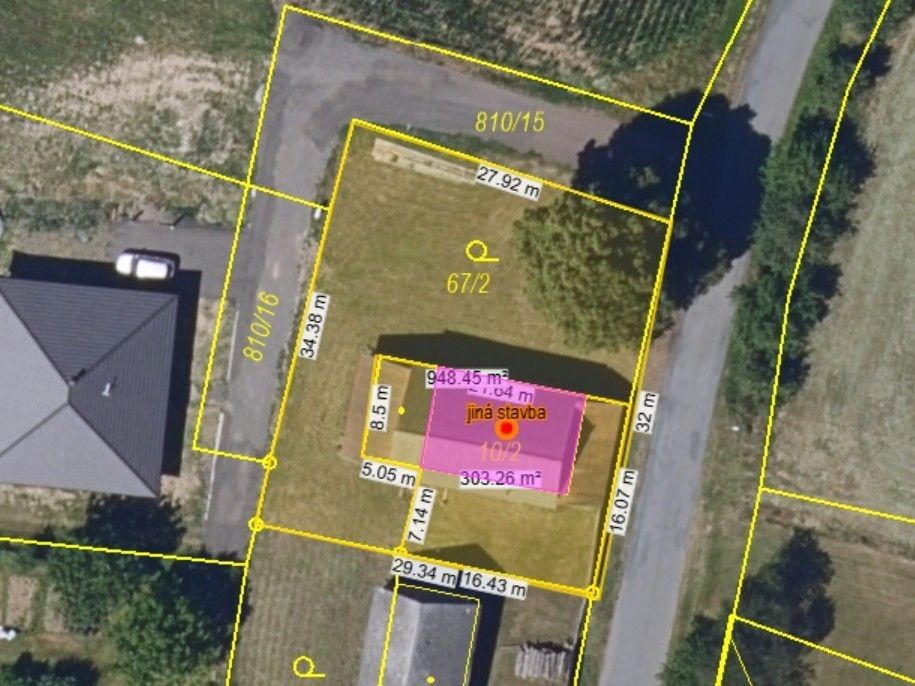 Pozemek pro bydlení, 910 m²