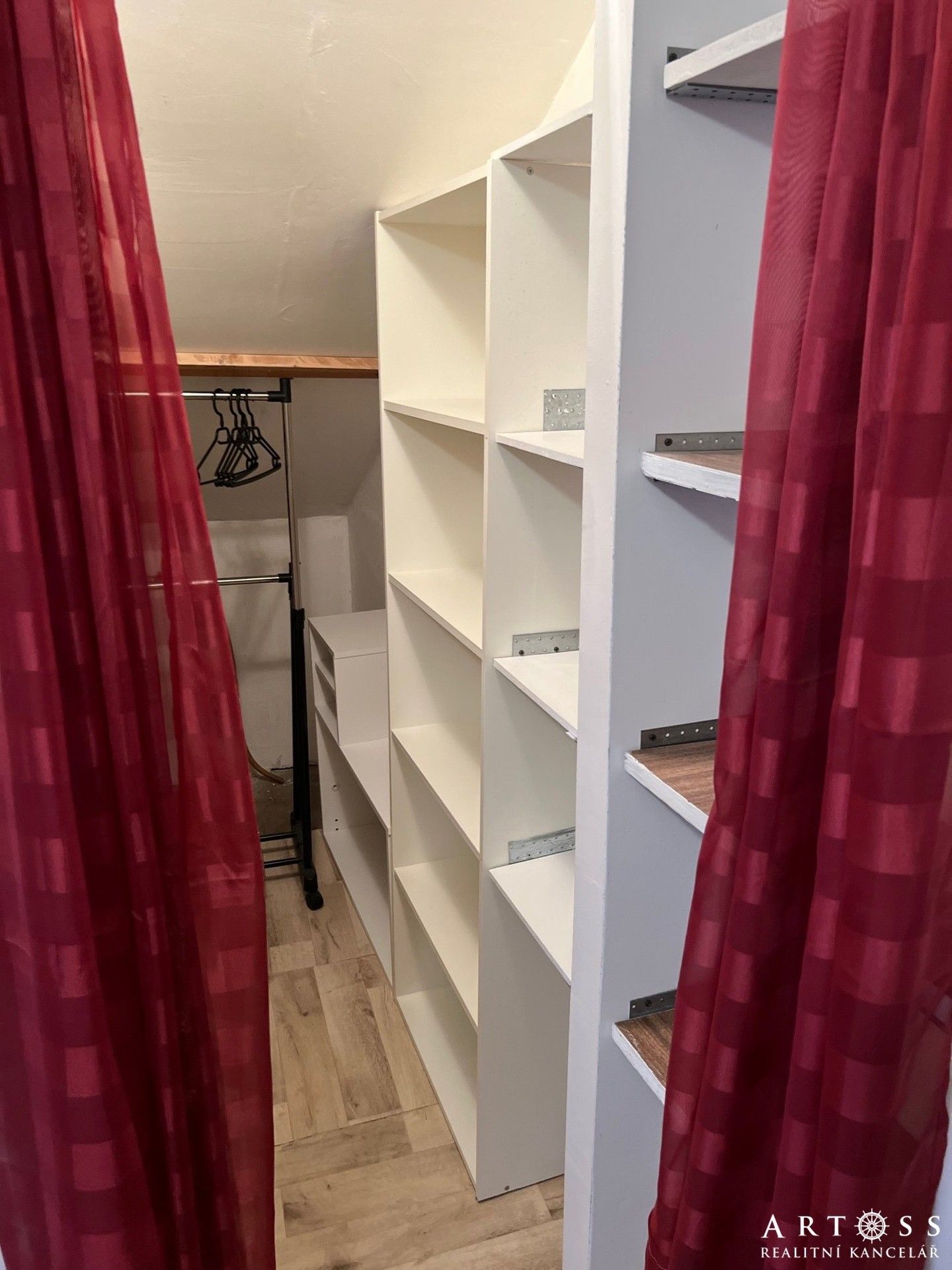 Pronájem byt 1+kk - Holubice, 42 m² - 5