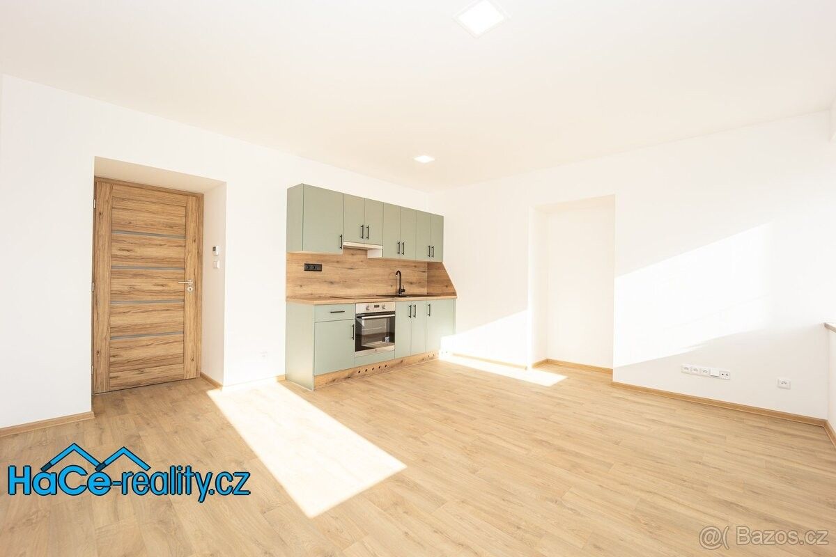 Pronájem byt - Kvasiny, 517 02