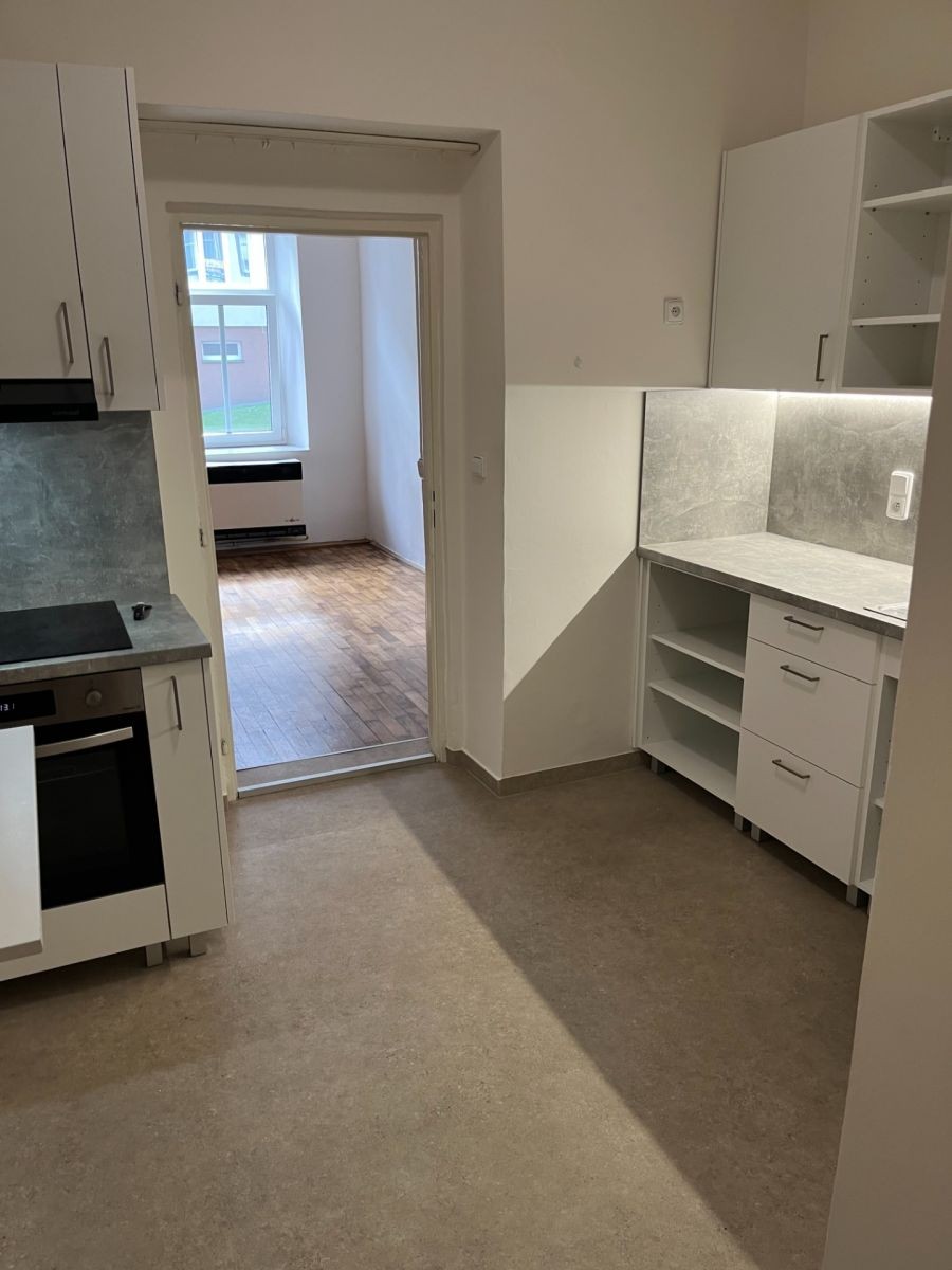 1+1, Radimova, Praha - Břevnov, 35 m²