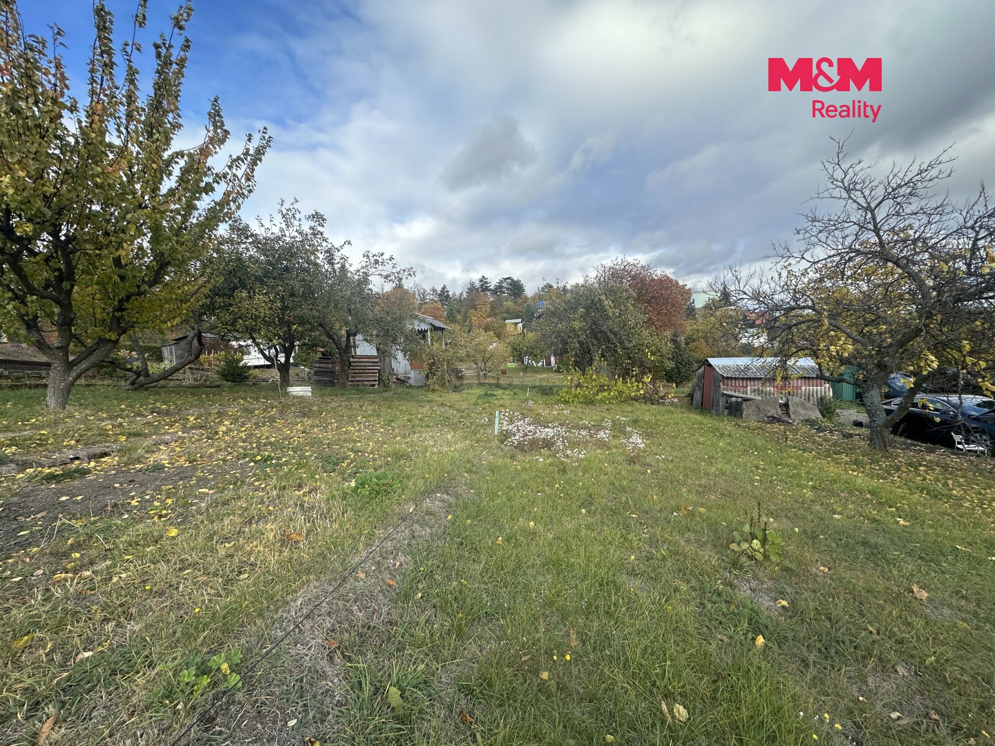 Chaty, Kadaň, 700 m² - 2