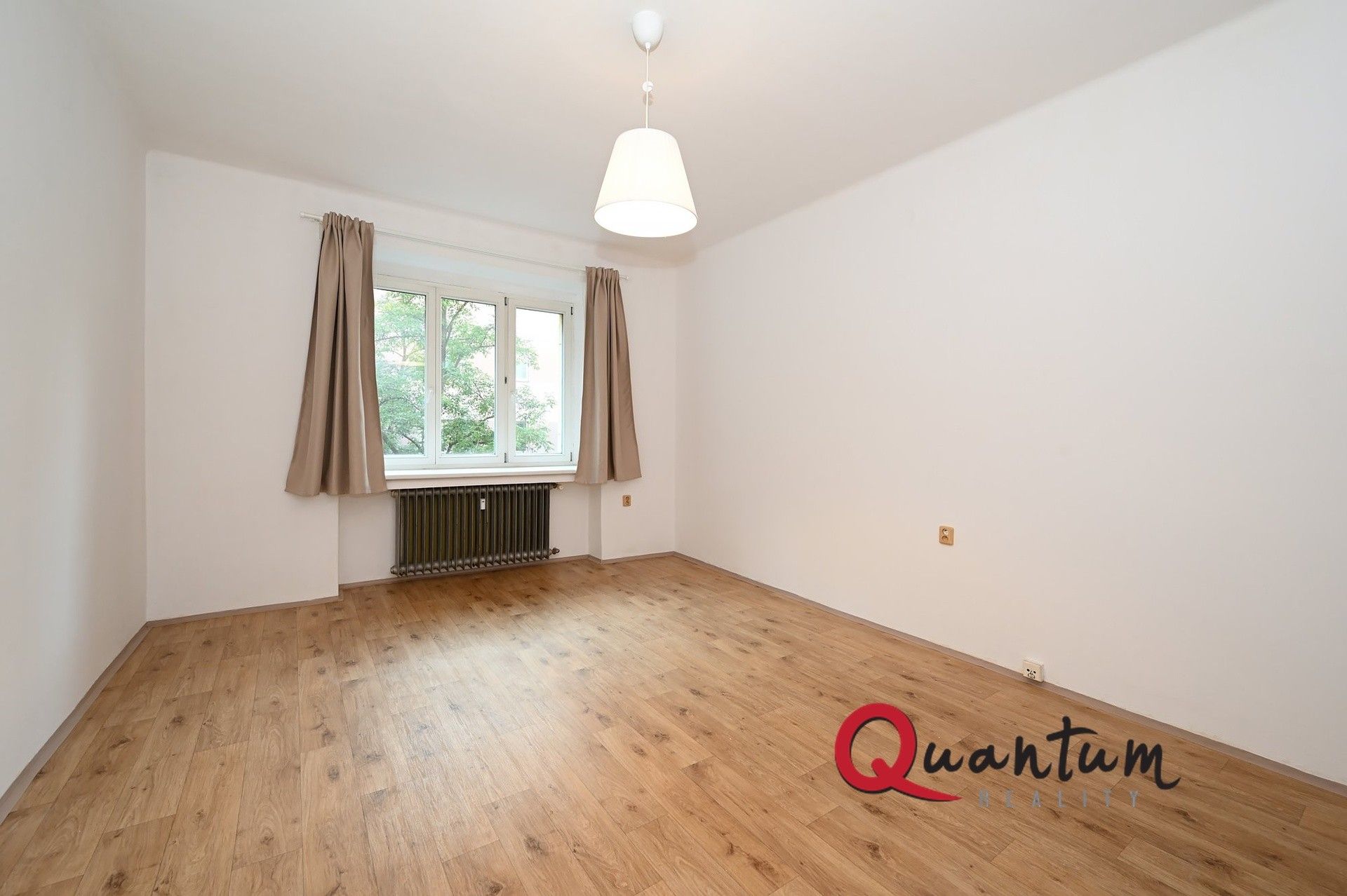 Byt 2+kk · 50 m² · Lucemburská 1856, Praha Žižkov - 4