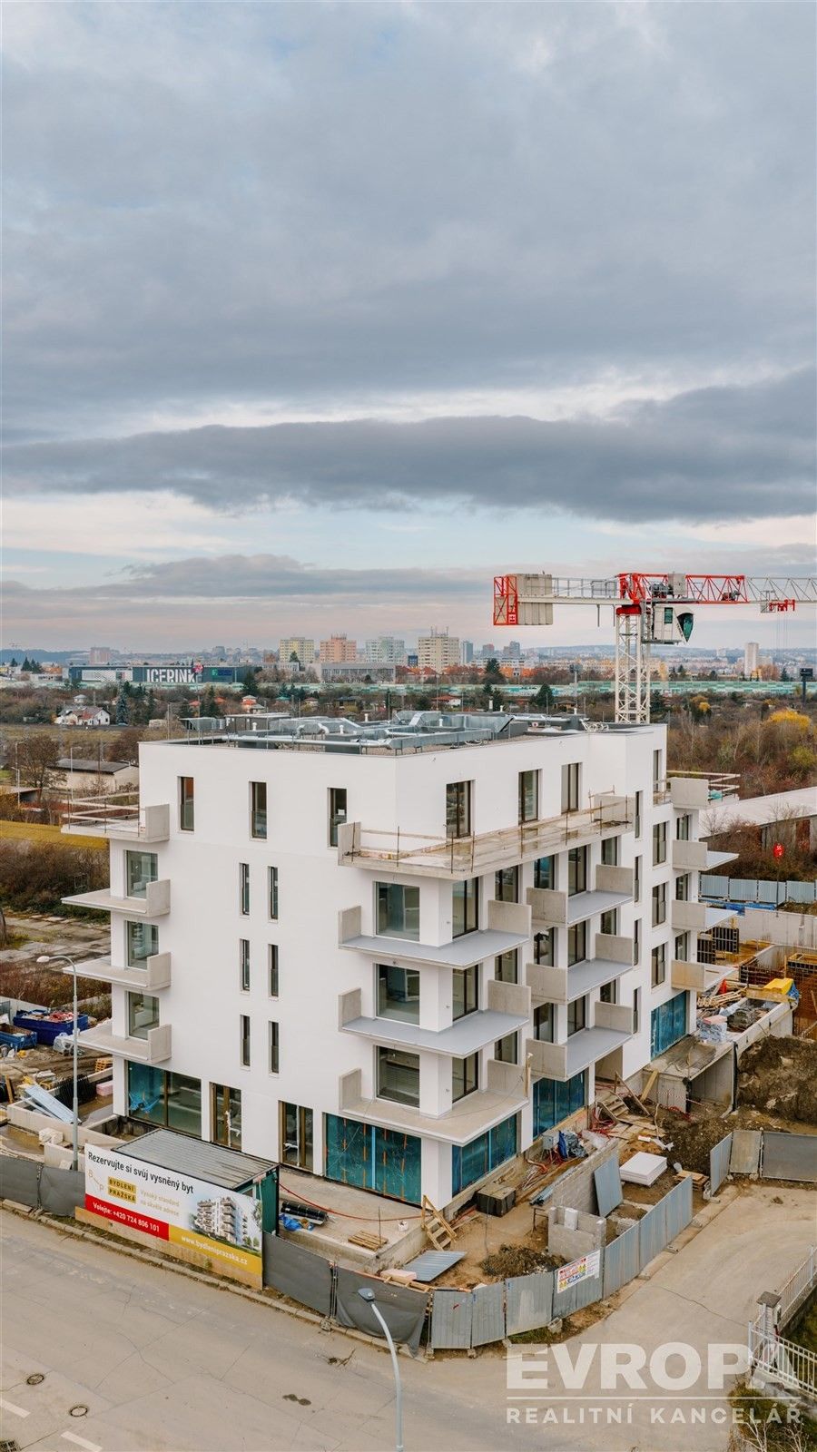 3+kk, Pražská , Praha, 77 m² - 2