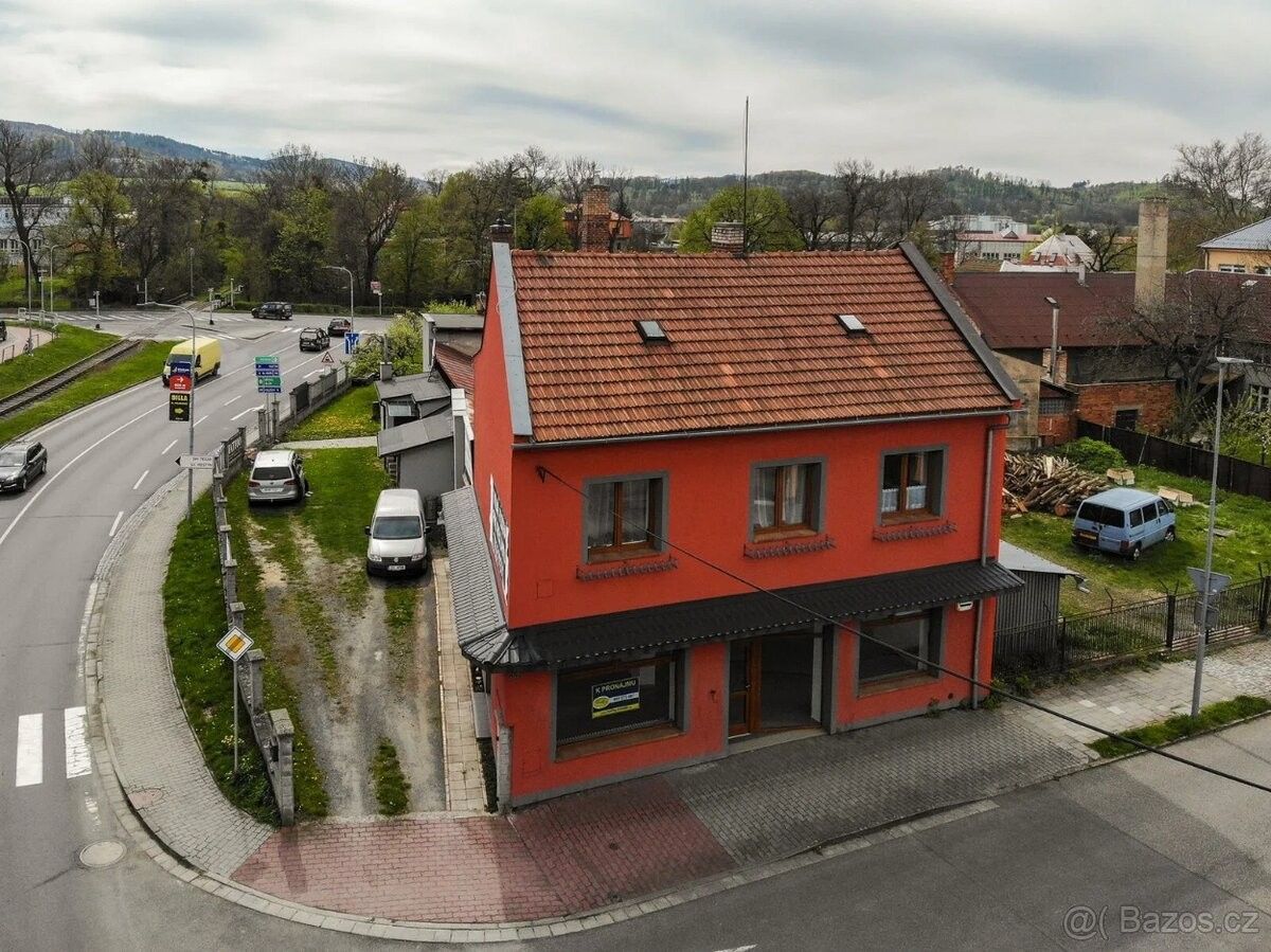 Rodinné domy, Bystřice pod Hostýnem, 768 61 - 1