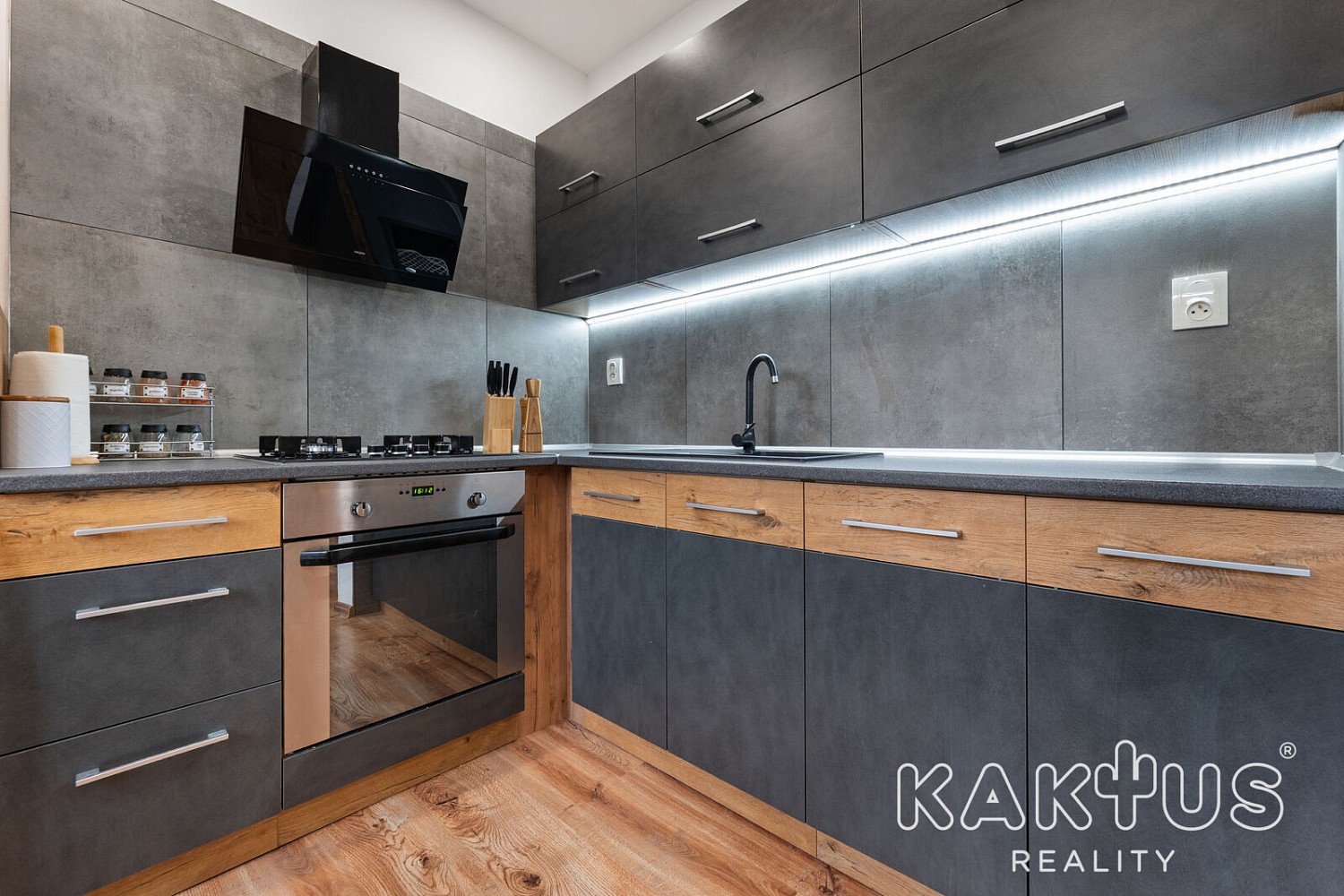 2+1, Novodvorská, Frýdek-Místek - Frýdek, 44 m² - 2