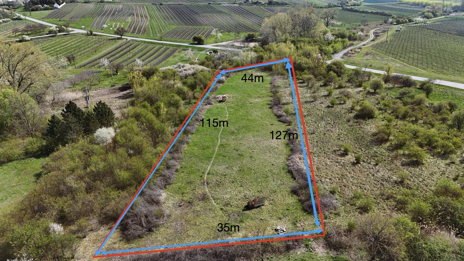 Komerční pozemky, Bavory, 4 009 m² - 2