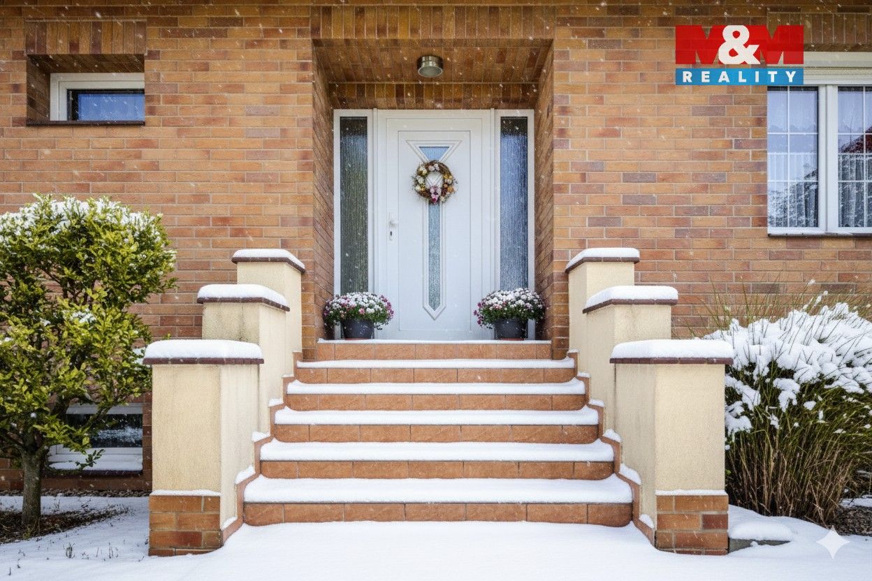 Prodej rodinný dům - Vinařice, Týnec nad Labem, 300 m²