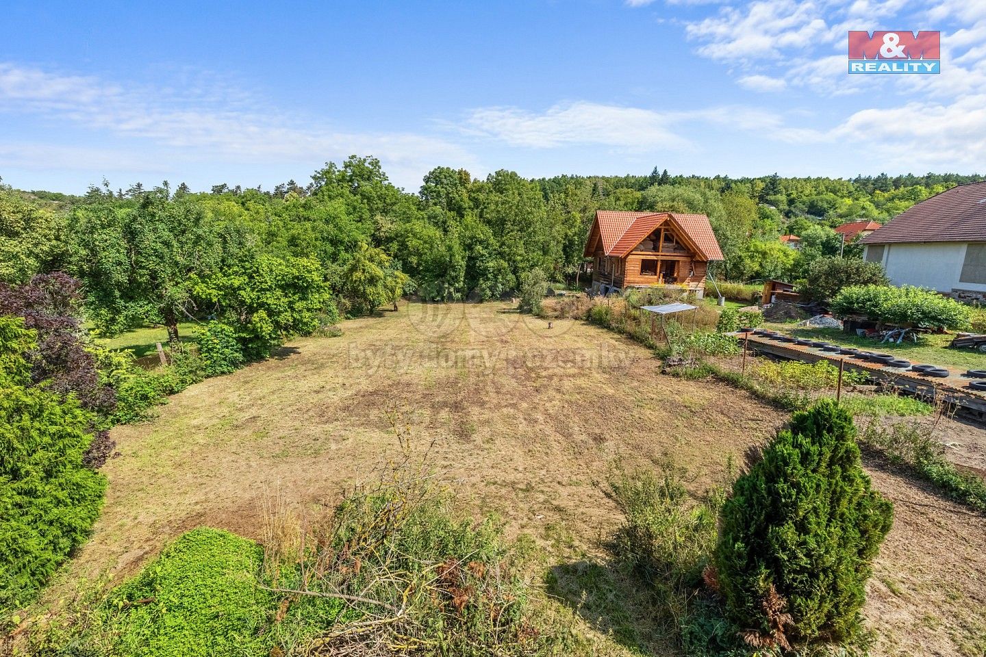 Zahrada, 1 483 m²