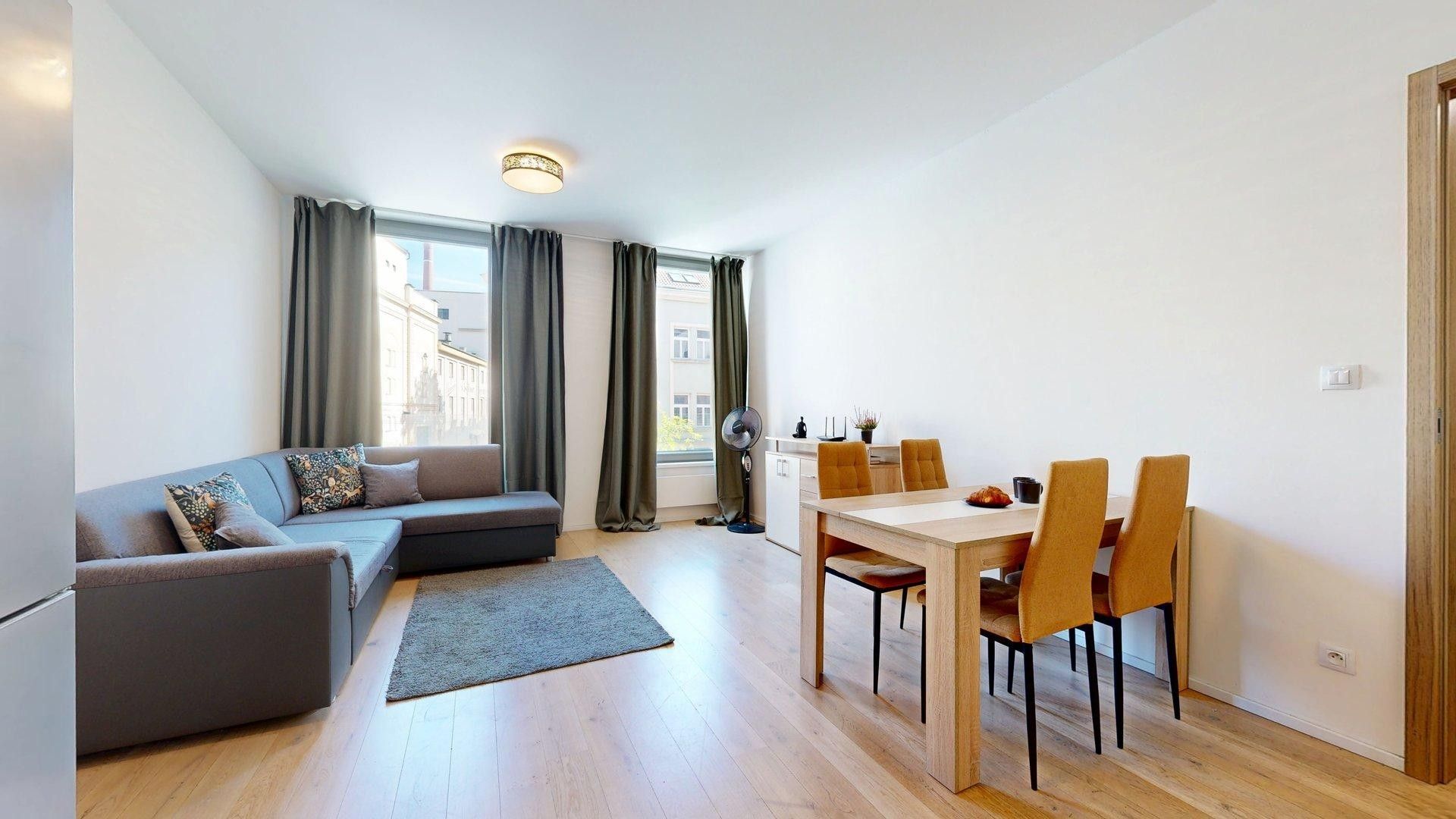2+kk, Nádražní 3385/9, Praha, 52,4 m²