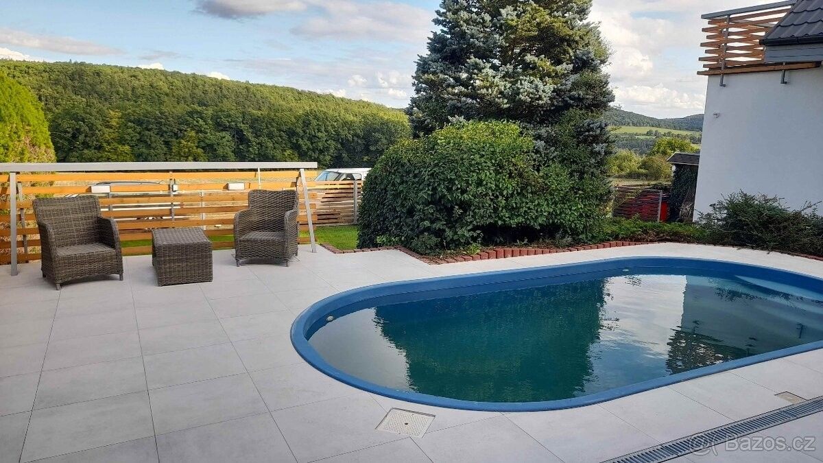 Rodinné domy, Březová-Oleško, 252 45