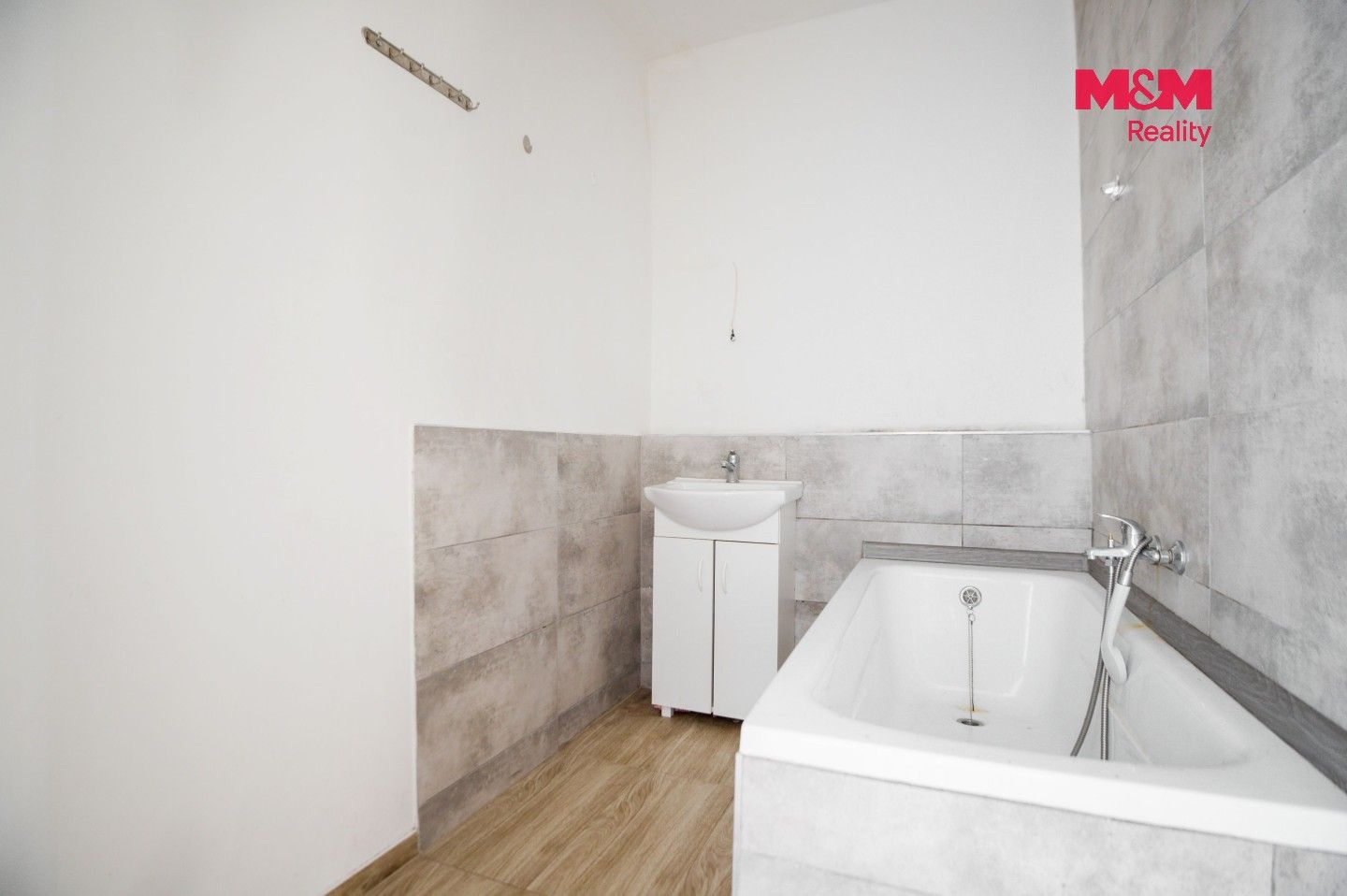 Byt 3+1 · 80 m² · Kamenná, Chomutov - 3