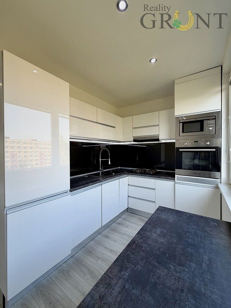 3+1, Bratr. Veverkových, Karviná - Hranice, 74 m² - 2