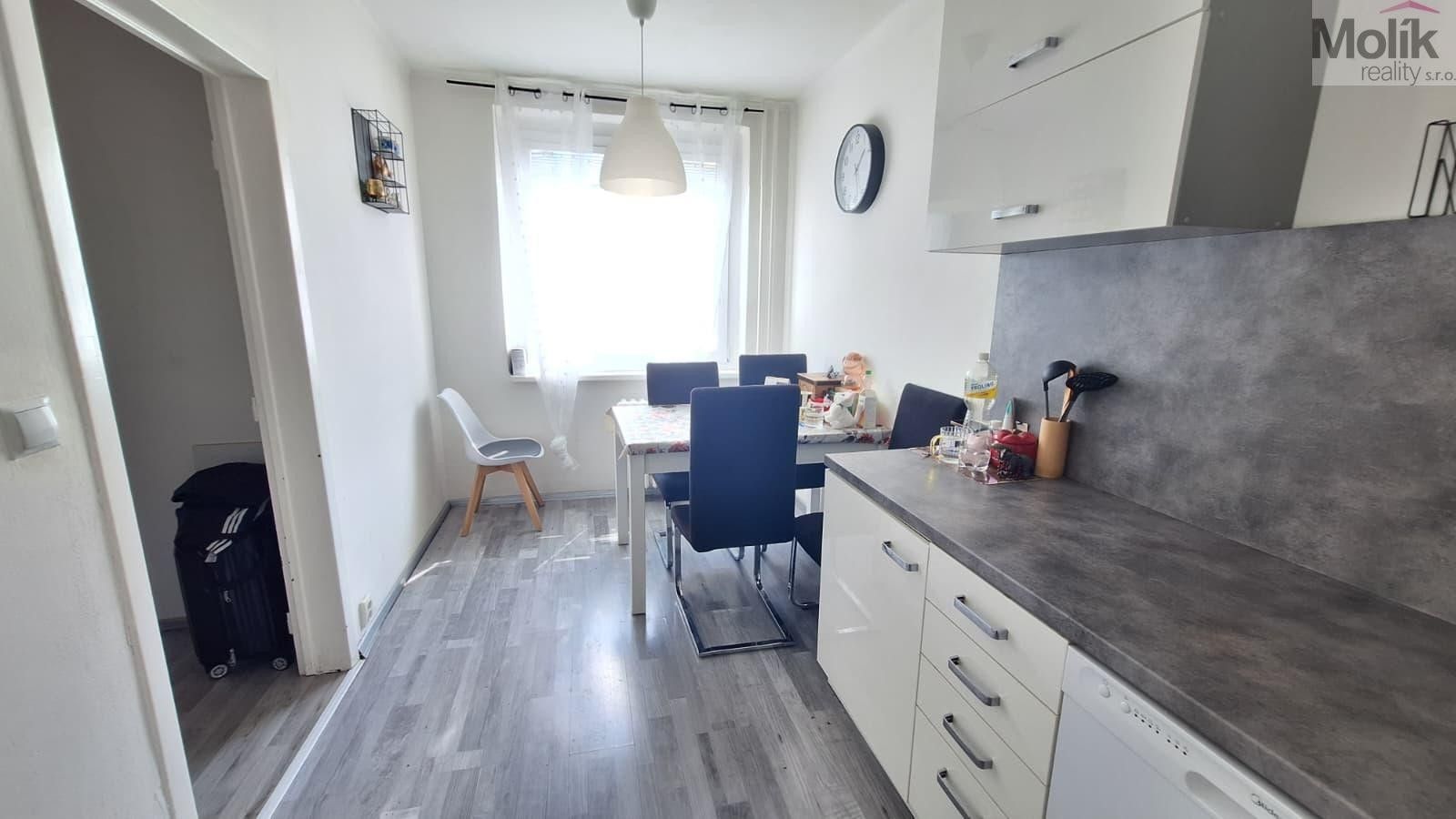 3+1, Pod hvězdárnou, Teplice, 74 m² - 2