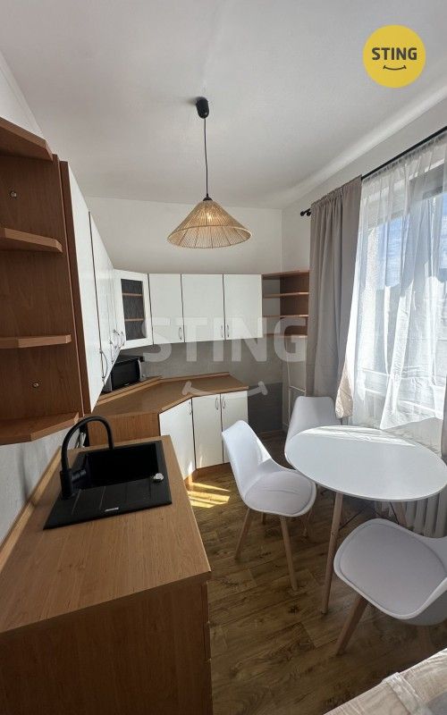 3+1, 1. máje, Rožnov pod Radhoštěm, 61 m² - 2