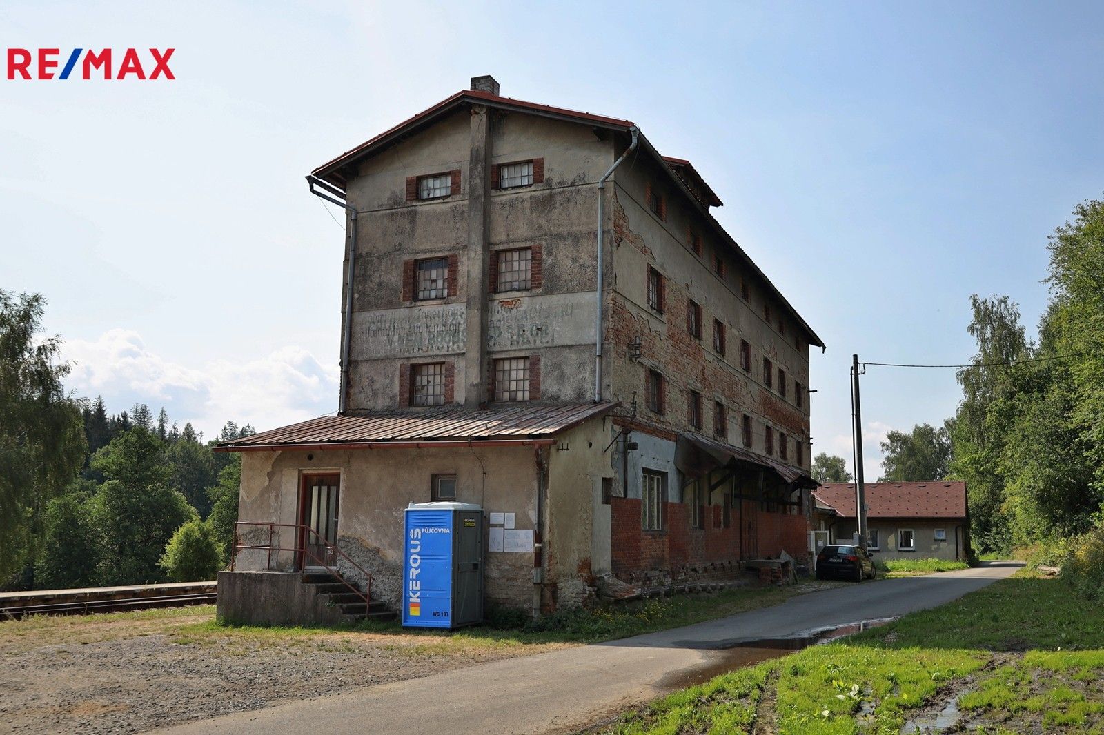 Prodej sklad - Rozsochatec, 600 m²