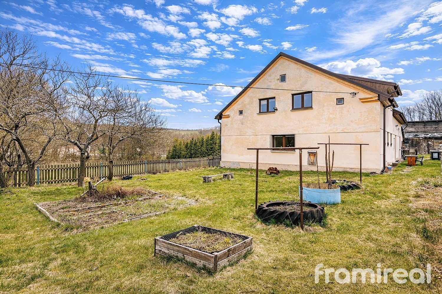 Rodinný dům · 180 m² · Lomnice Tylov - 4