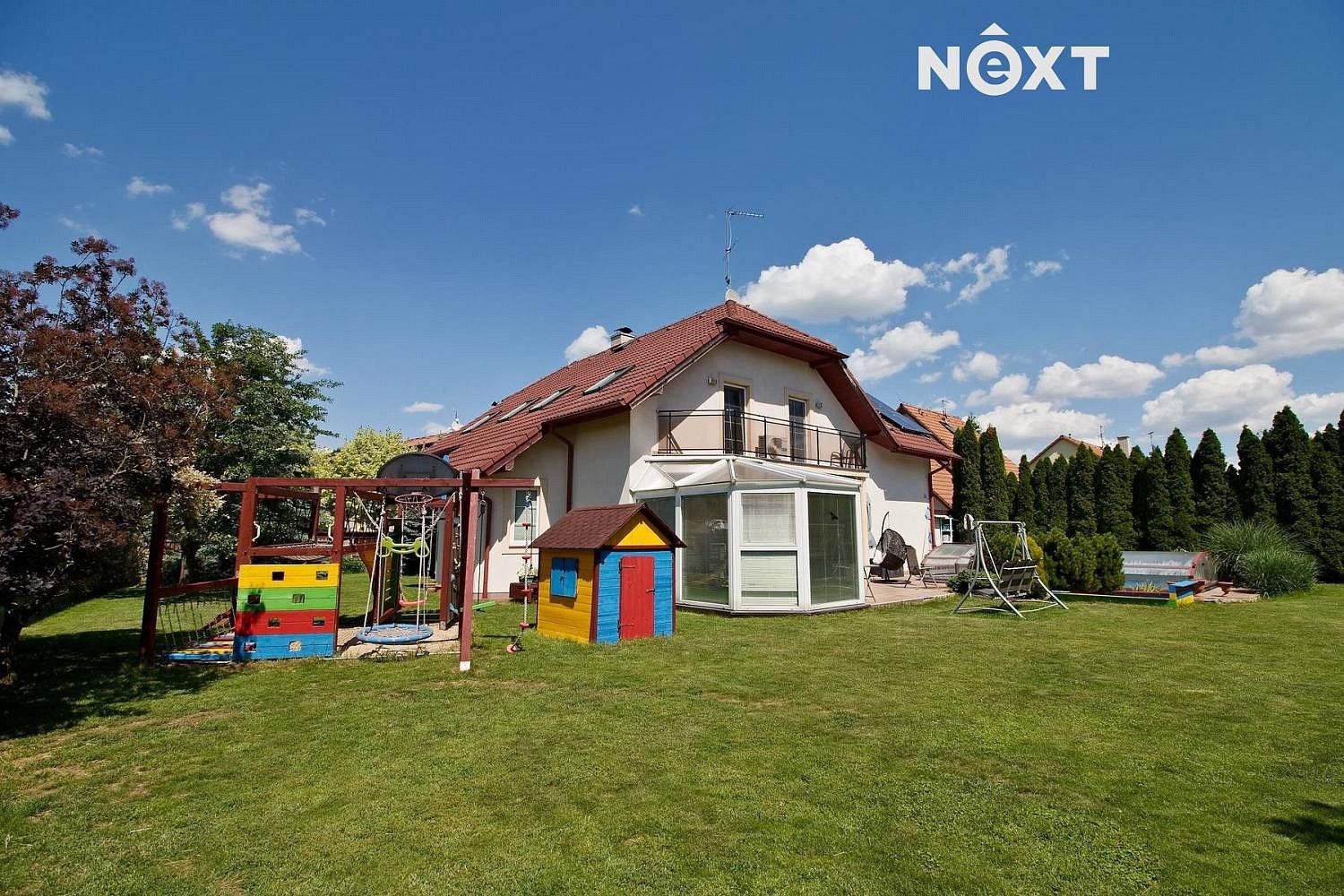 Rodinné domy, Hostivice, okres Praha-západ, Středočeský kraj, 254 m² - 1