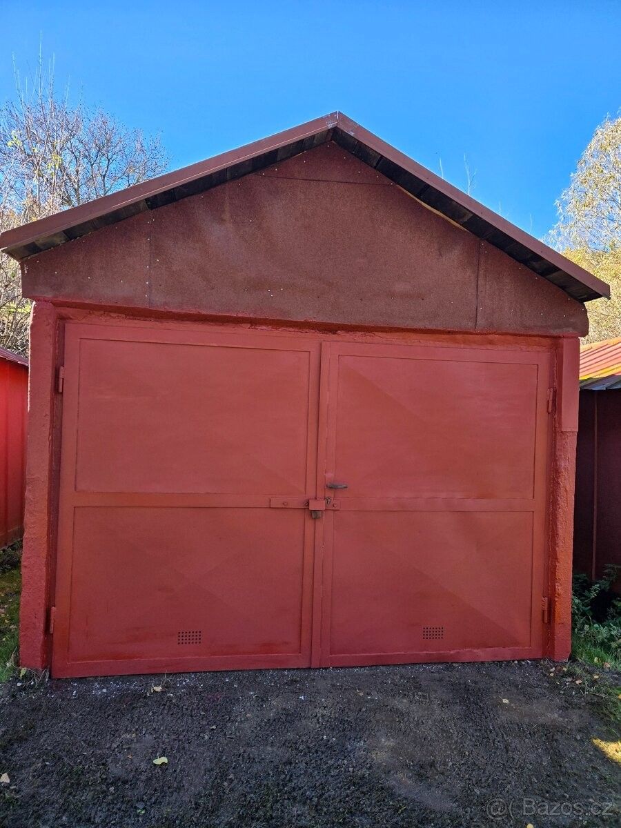 Garáže, Vimperk, 385 01