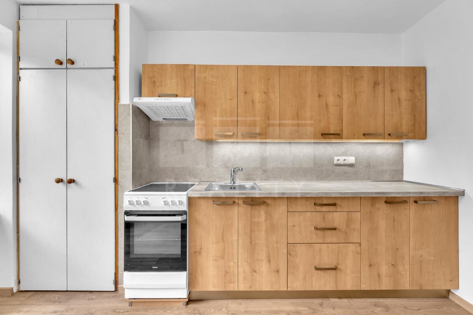 Pronájem byt 3+1 - Dvorská 233, Hradec Králové Svobodné Dvory, 73 m² - 5