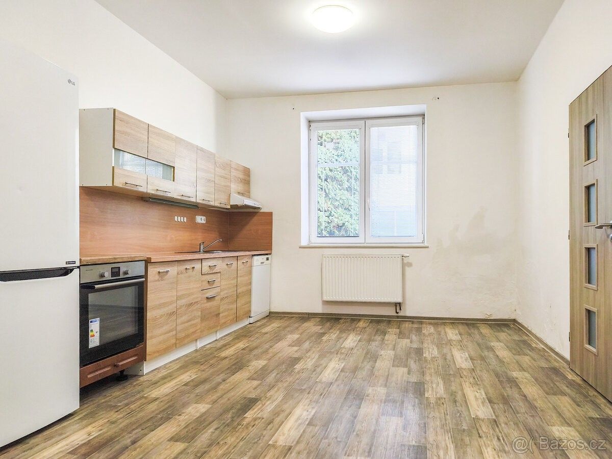 Pronájem byt - Opava, 746 01