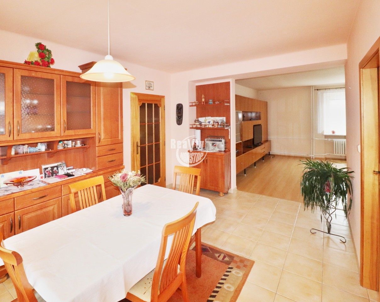 Rodinný dům · 215 m² · Suchá - 4