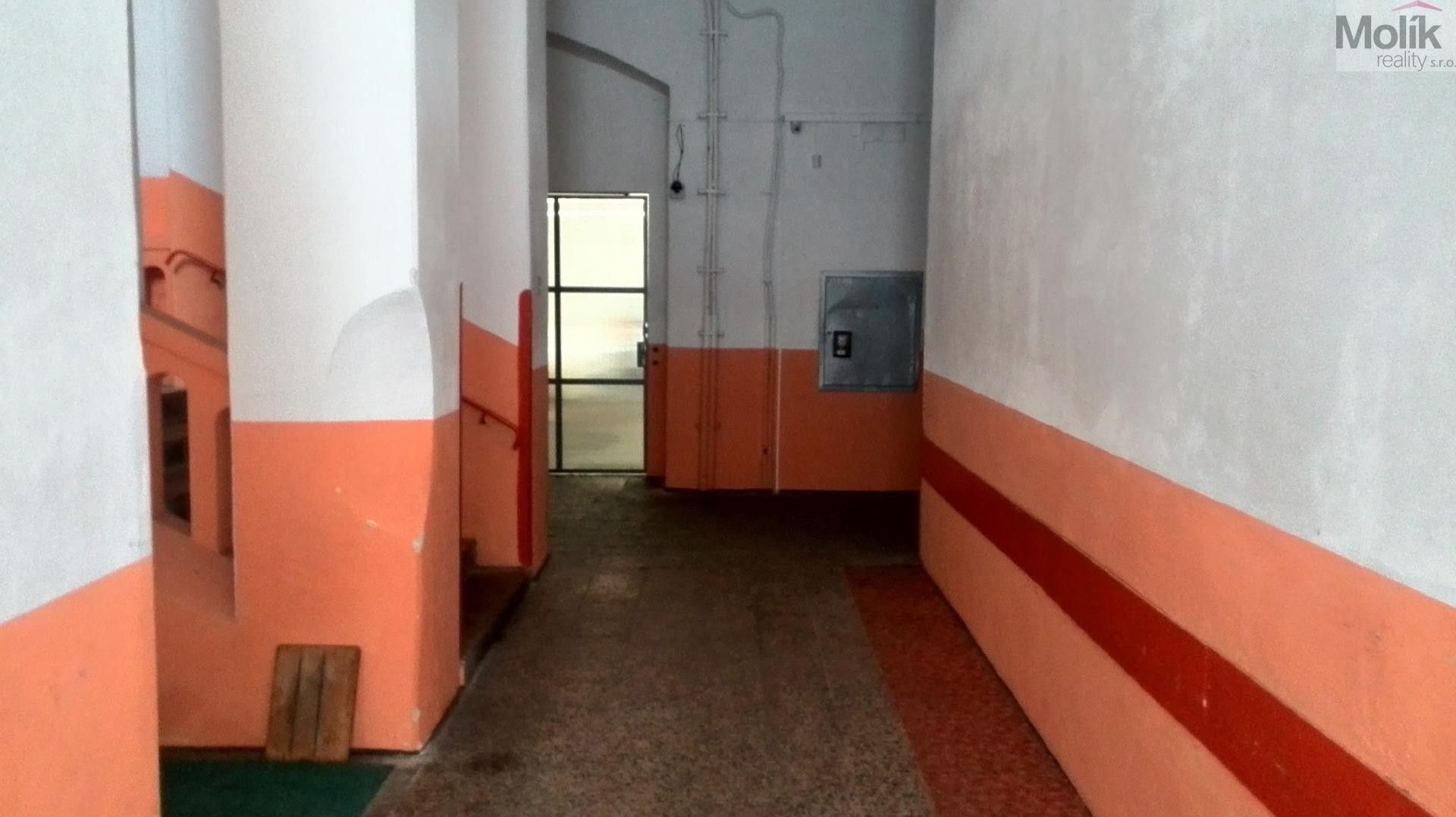 Pronájem sklad - Teplická, Děčín, 250 m²