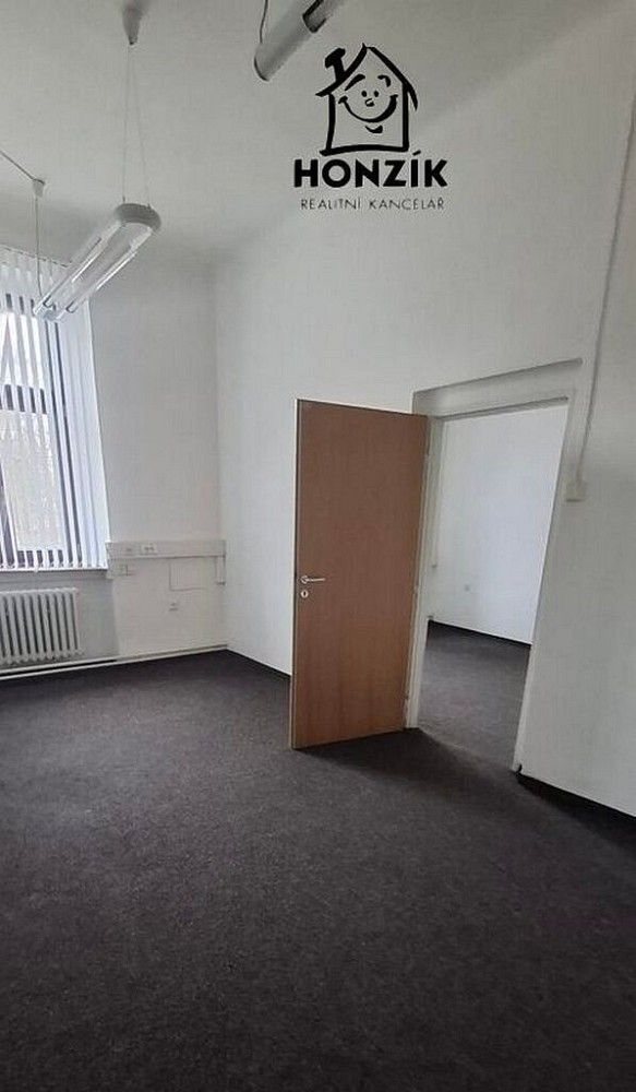 Kancelář · 64 m² · U Trojice, Praha 5 - Smíchov - 3